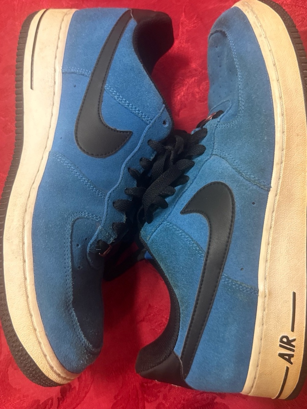 Nike Men's Blue Suede Sneakers with Black Swoosh